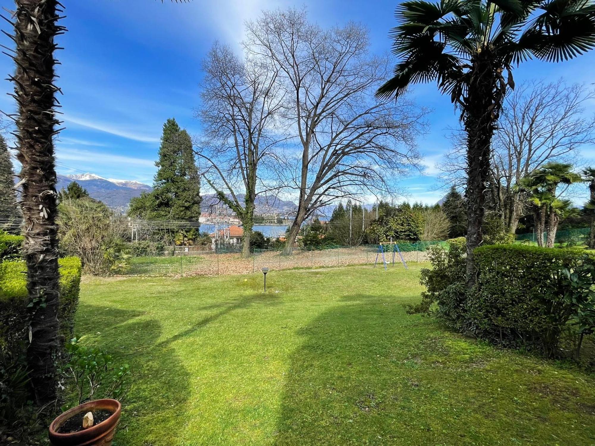 Lovingstresa3 Giardino Del Lago 외부 사진
